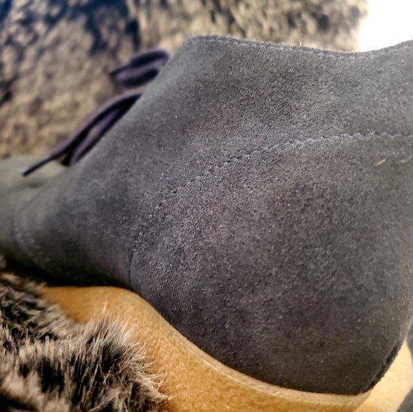 J.Crew MacAlister Black Suede Wedge Boots Size 5 - Picture 3 of 4